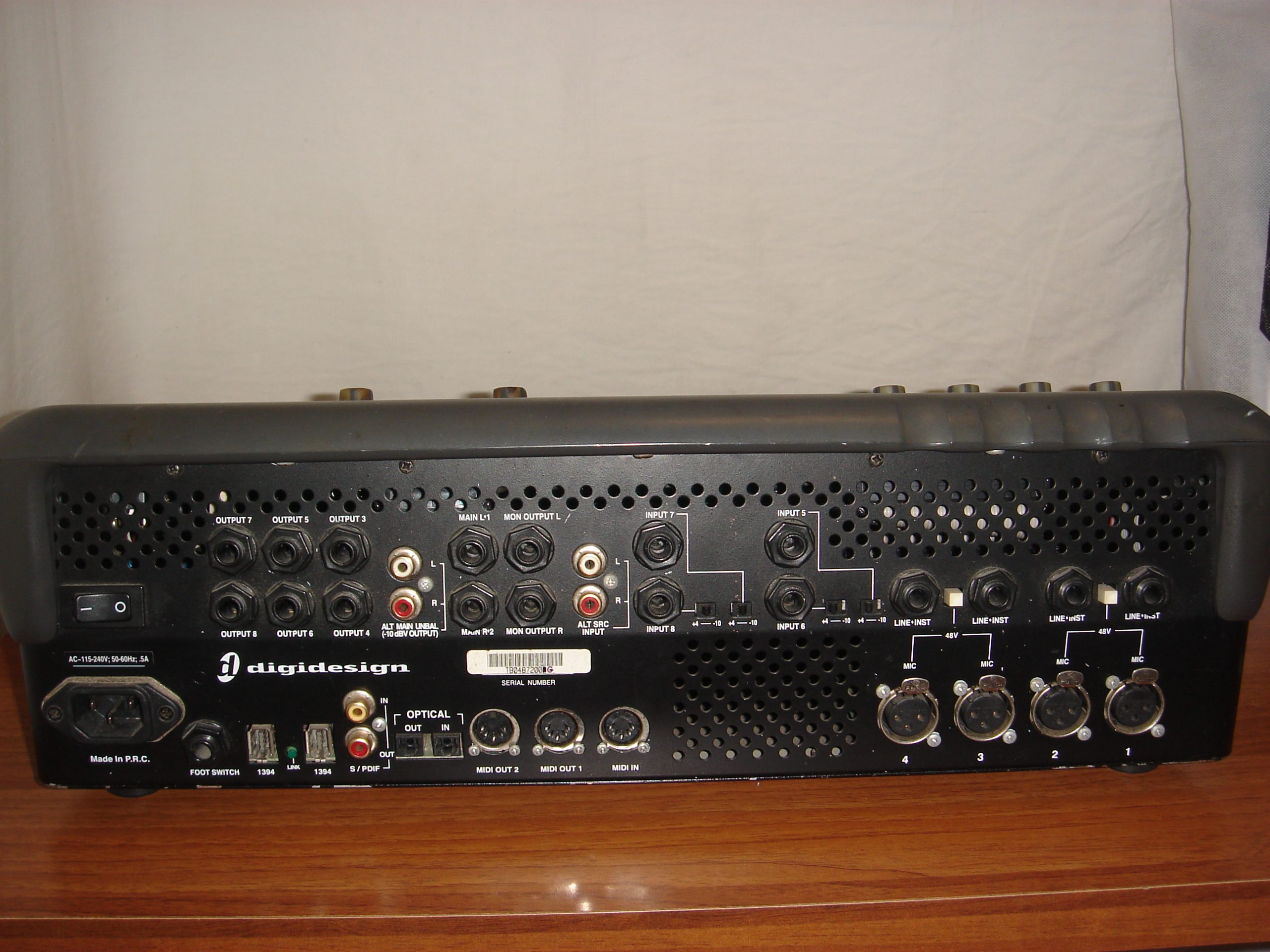 AVID DIGIDESIGN DIGI 002 WORKSTATION PROFESSIONALE DA STUDIO + CAVO FIREWIRE USATO 1