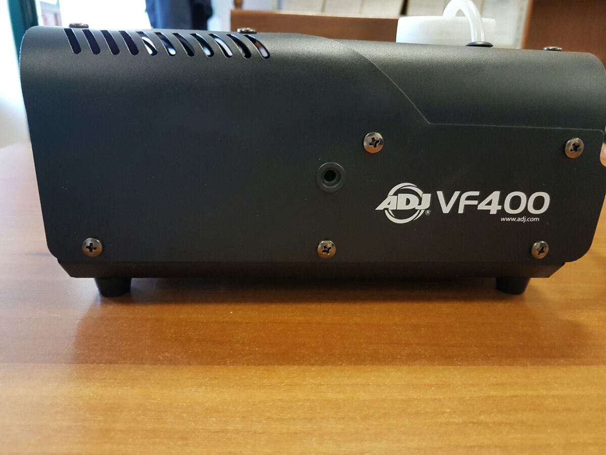 AMERICAN DJ VF400 MACCHINA DEL FUMO 400 WATT FOG MACHINE PER DJ LOCALI FESTE 85MC MINUTO 400 WATT CONTROLLO REMOTO USATA 3