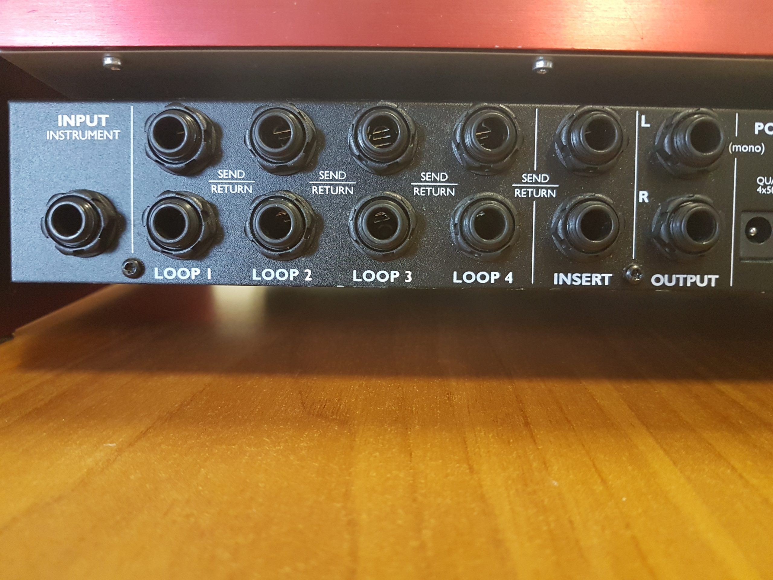 TC ELECTRONIC G-SYSTEM PEDALIERA MULTIEFFETTO PER CHITARRA LIMITED EDITION RED USATO 1