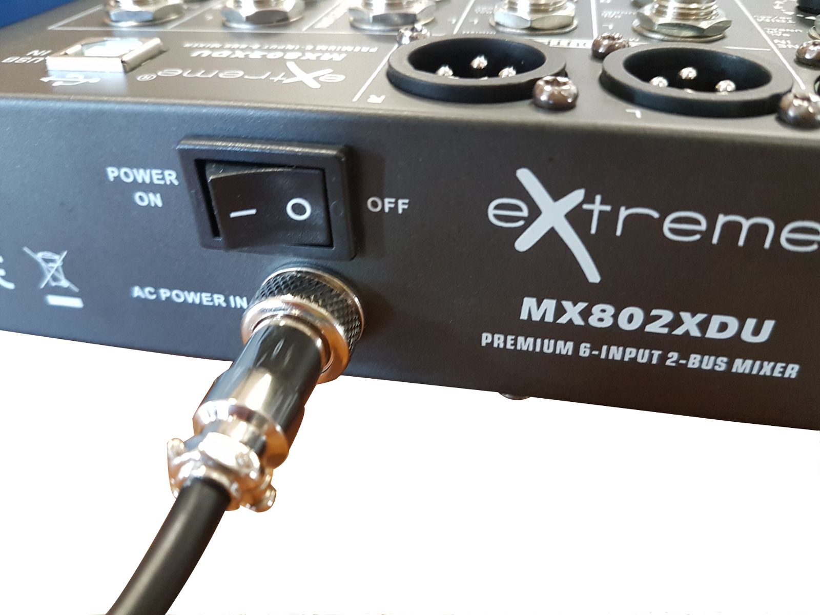 EXTREME MX802XDU MIXER 4 CANALI COMPATTO PER LIVE PHANTOM POWER +48V OUT XLR + EFFETTI DSP + USB 3