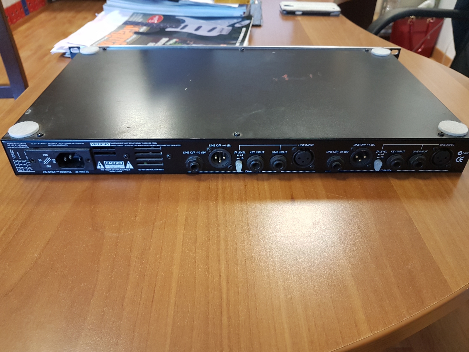 focusrite-compounder-doppio-compressore-a-rack-2-canali-classe-a-usato-1