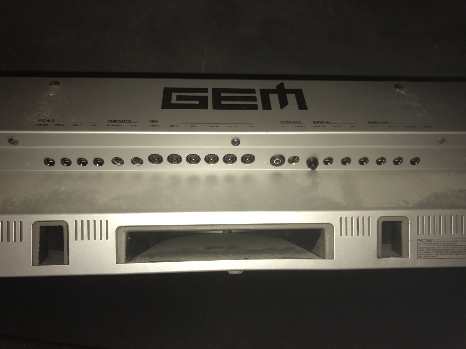 GEM GENESYS S TASTIERA MULTIMEDIA WORKSTATION 61 TASTI KARAOKE PLAYER + CUSTODIA PRODOTTO USATO 4