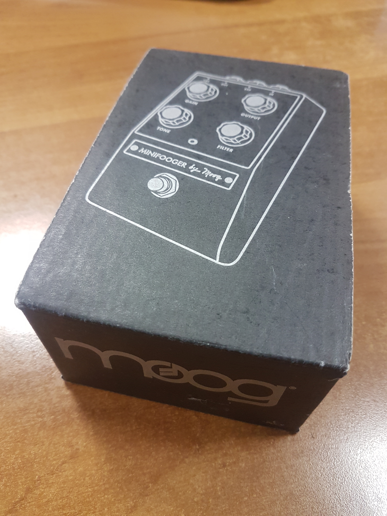 MOOG MINIFOOGER TREMOLO PEDALE ANALOGICO EFFETTO TREMOLO USATO 3