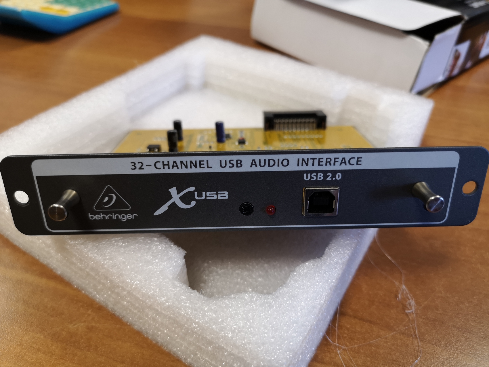 BEHRINGER X32 MIXER DIGITALE 32 PREAMPLIFICATORI 2 AES50 SUPERMAC KLARK TEKNIK 40 IN 25 BUS + SCHEDA ADAT + COVER ANTI POLVERE USATO 3