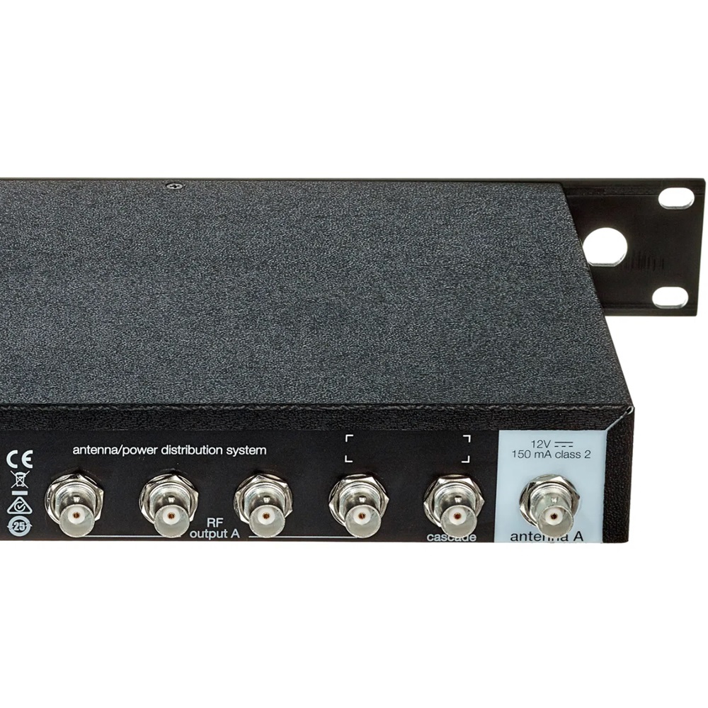 SHURE UA844+SWB-E DISTRIBUTORE ANTENNA RACK ATTIVO PER 4 RICEVITORI 6