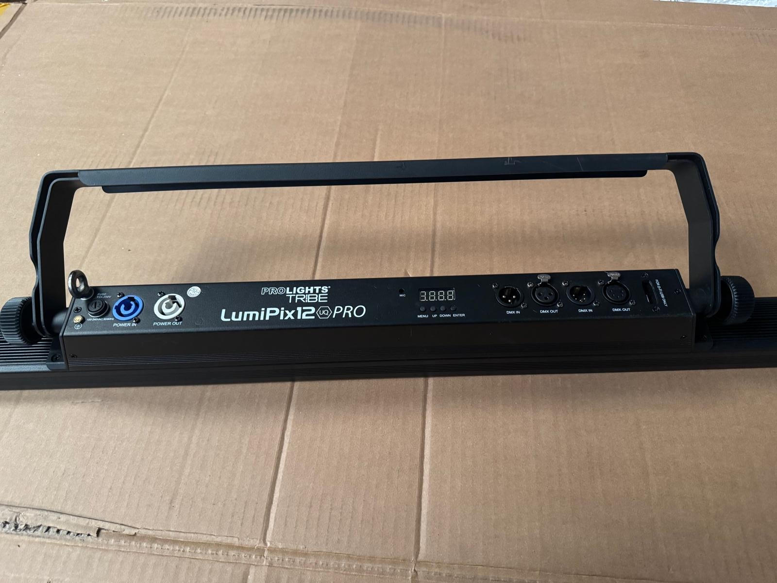 PROLIGHTS LUMIPIX 12UQPRO BARRA A LED PIXEL BAR 12X8 WATT RGBWFC USATO 1