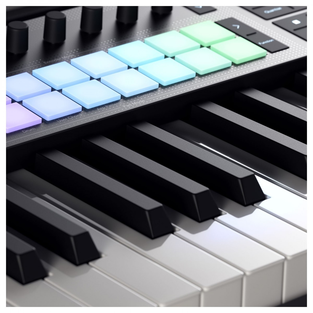 NOVATION LAUNCHKEY 37 MK4 TASTIERA CONTROLLER MIDI 37 TASTI PER ABLETON LIVE 6