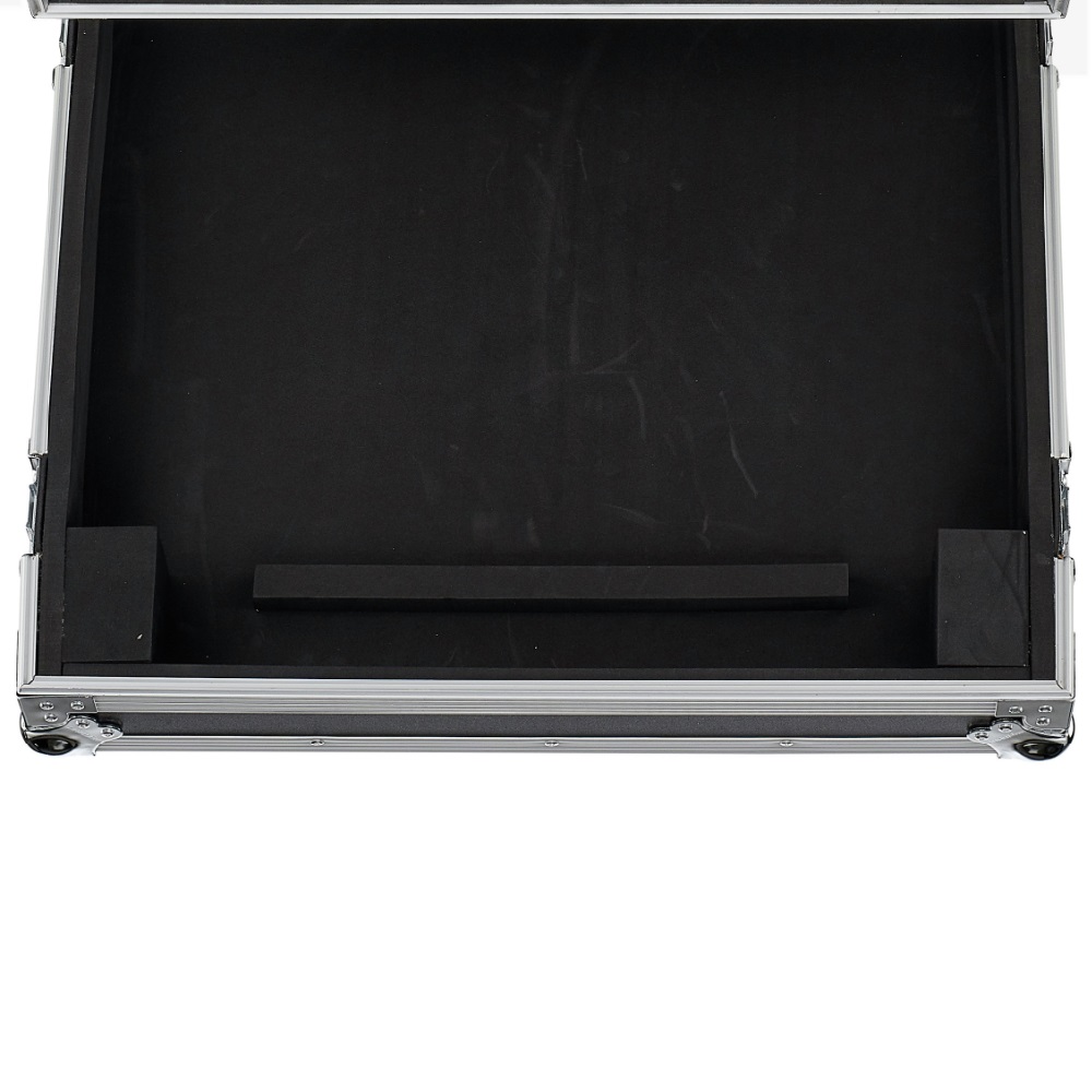 FLYHT PRO FLIGHT CASE PER BEHRINGER X32 COMPACT 6 MANIGLIE 4 CHIUSURE SPAZIO CAVI 12CM 5