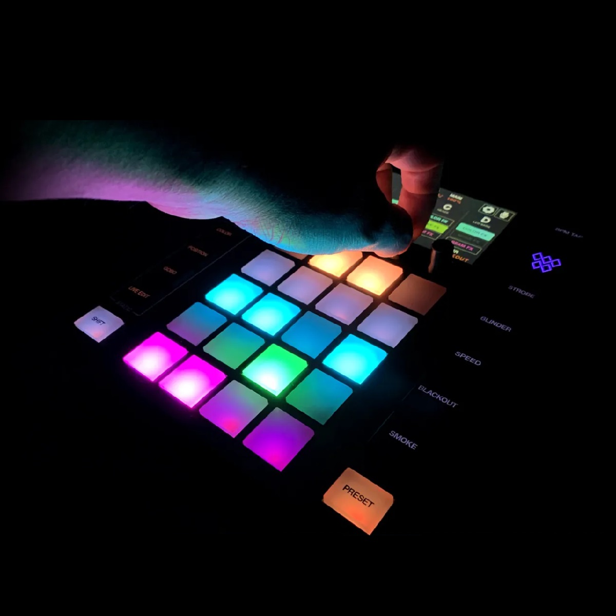 WOLFMIX W1 MK3 CONTROLLER LUCI DMX MIXER STAND ALONE 6