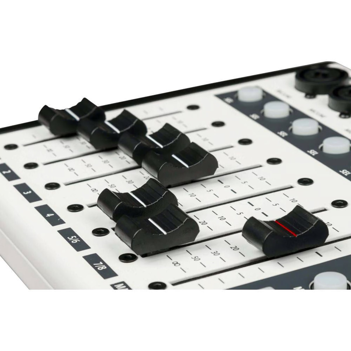PROEL DIGIPAD8 MIXER DIGITALE 8 CANALI 3