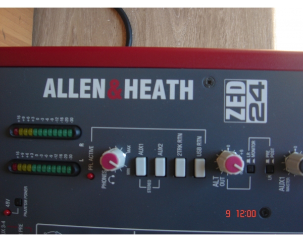 allenheath-zed24-mixer-demo-2