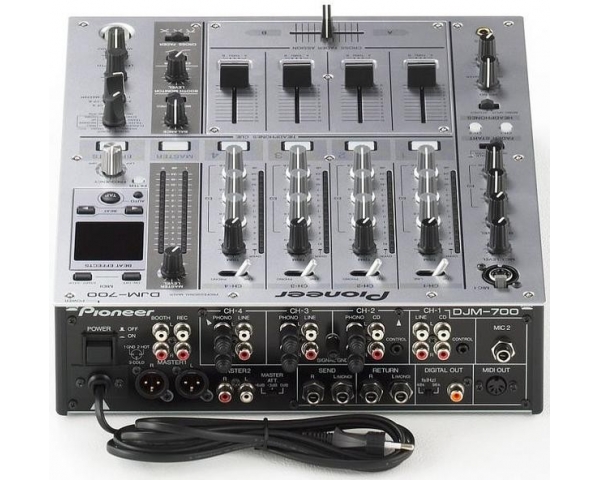 pioneer-djm-700-s-silver-1