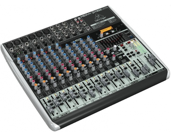 Behringer QX1832USB mixer audio 18 canali