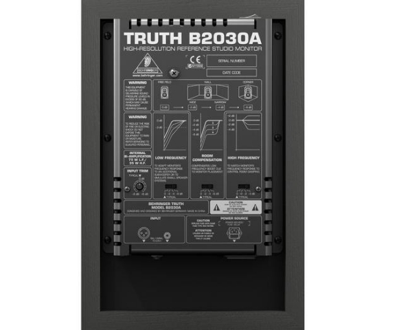 behringer-b2030a-truth-coppia-1