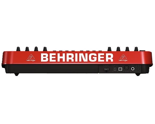 behringer-u-control-umx-250-5