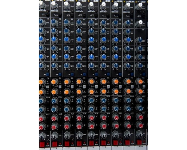 behringer-xenyx-xl-2400-8